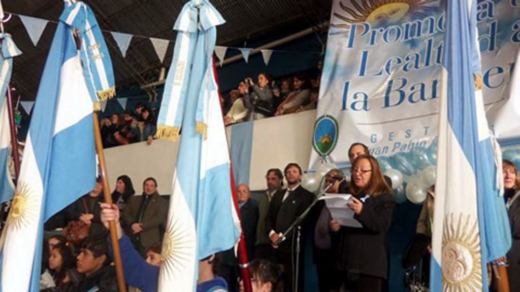Nota 290 - 1600 alumnos prometieron Lealtad a la Bandera.jpg