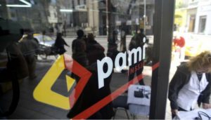 pami8.jpg